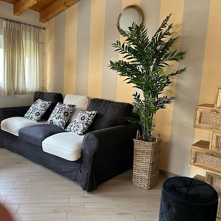 Menaggio Down Town Apartman Kültér fotó