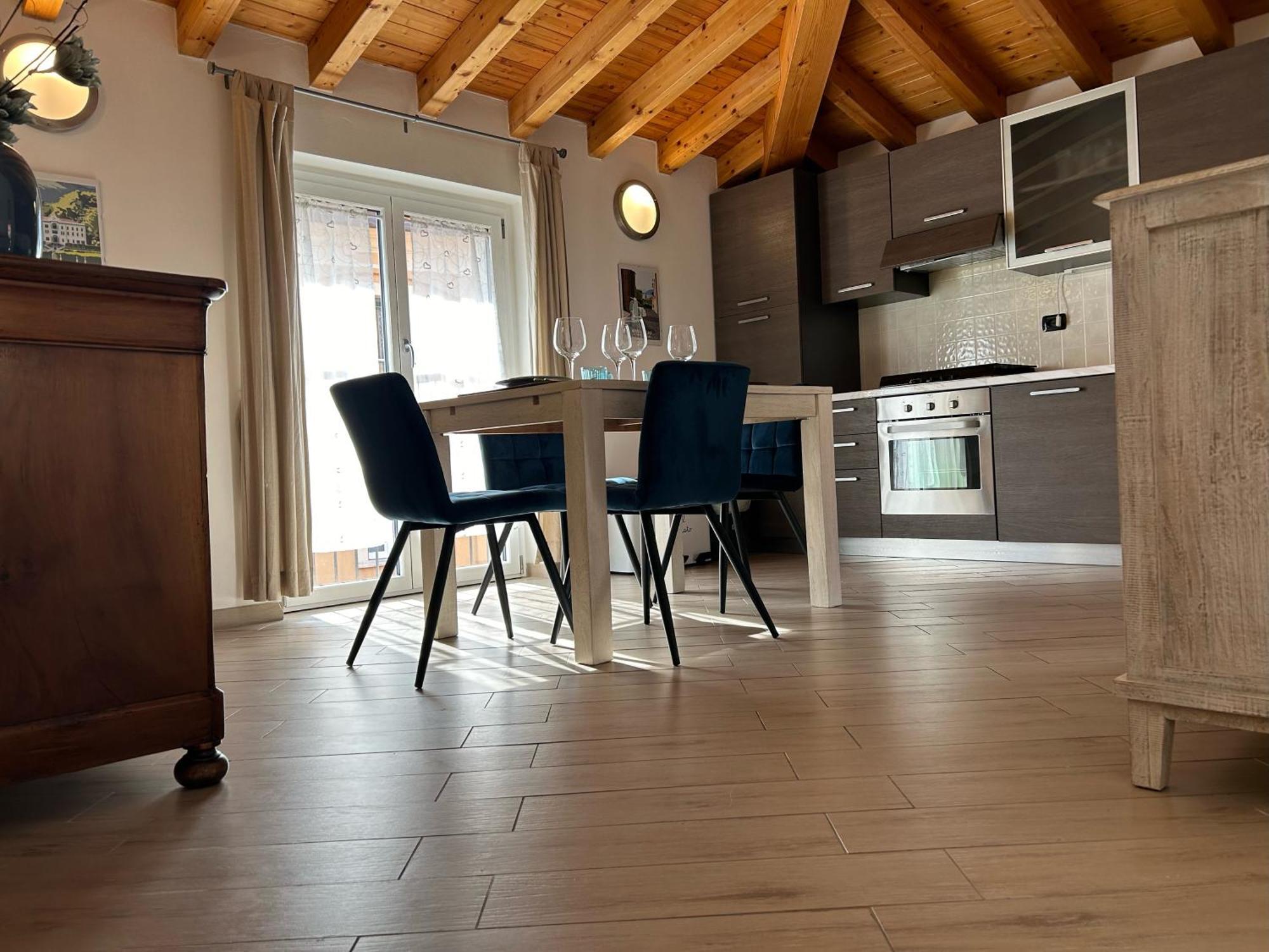 Menaggio Down Town Apartman Kültér fotó
