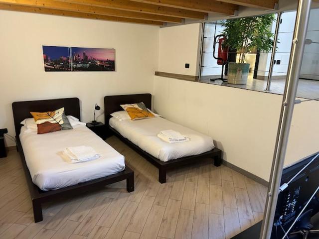 Menaggio Down Town Apartman Kültér fotó